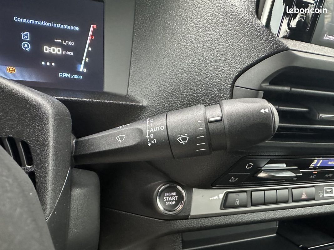 Peugeot Expert (3) M Diesel 180 ch Automatique CAF PACK PC (image 22)