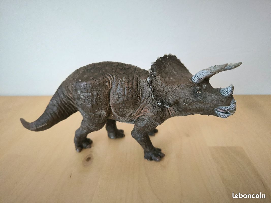 Tricératops Papo - Dinosaures figurines animaux (image 8)