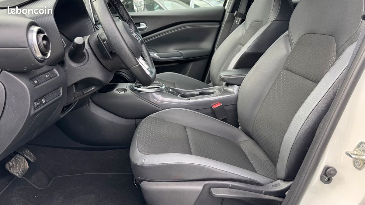 Nissan JUKE 1.0 DIG-T 114CH N-CONNECTA DCT7 2024 (image 10)