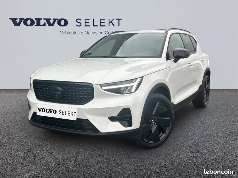 Volvo XC40 B3 163ch Black Edition DCT 7 (image 1)