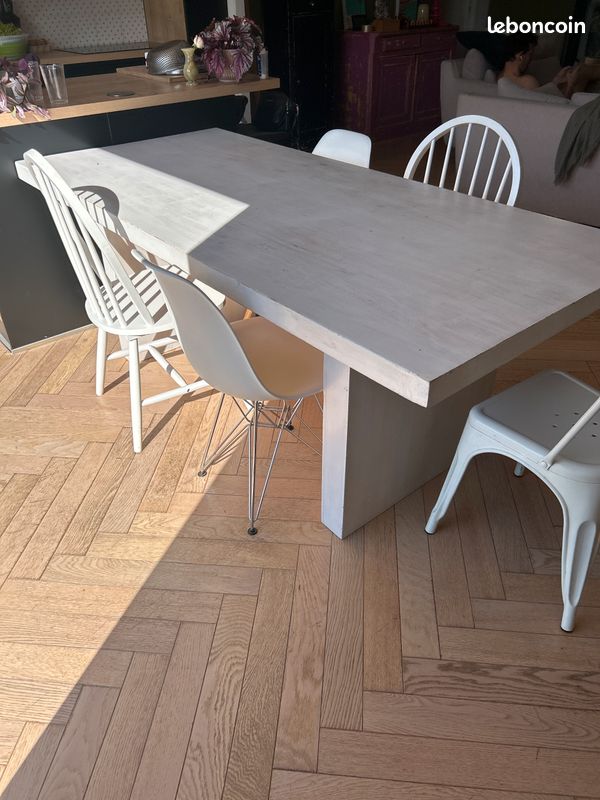 Table de salle à manger en pin 6 places (image 2)