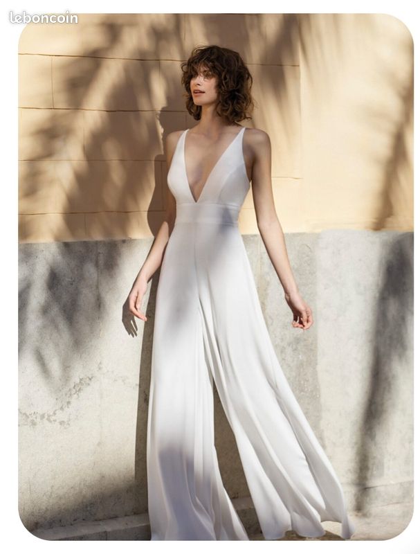 Combinaison de mariée , Robe de mariée (image 1)