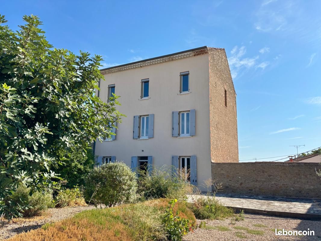 Maison 10 pièces 300 m² · à Magalas · 300 m² · 397 000 €