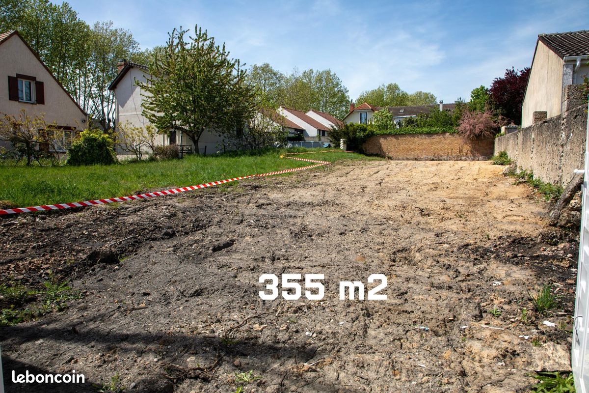 Terrain 355 m² · à Villepreux · 355 m² · 231 000 €