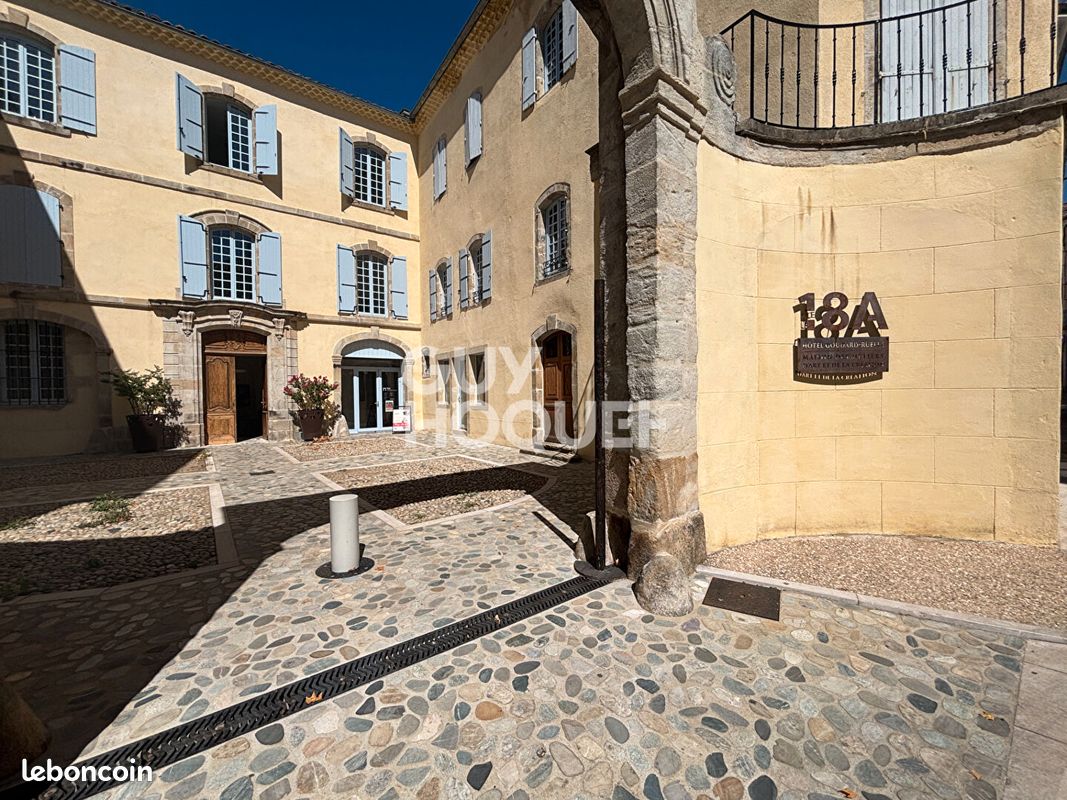 Appartement 1 pièce 27 m² · à Aubenas · 27 m² · 55 000 €