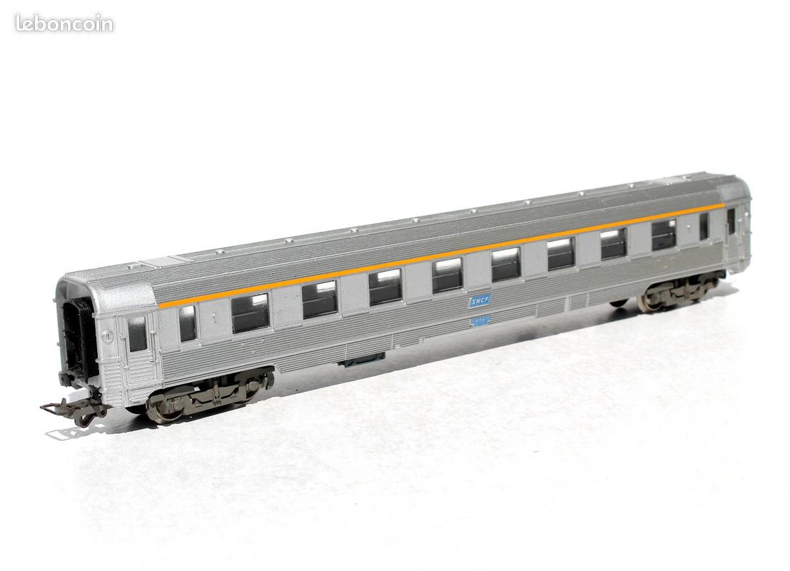 Voiture DEV inox de 2ème classe cartouche Corail, SNCF - HJ4079 - Jouef