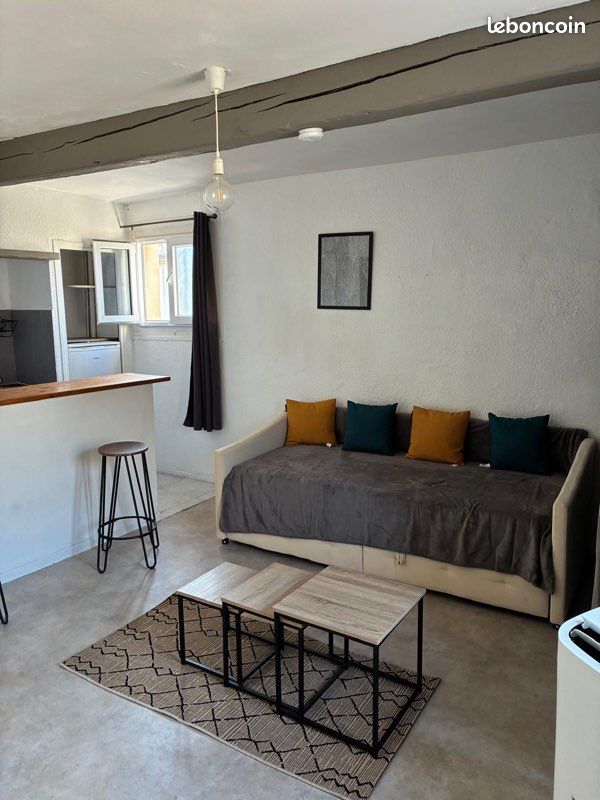 Appartement 1 pièce 21 m² · à Montélimar · 21 m² · 350 €/mois