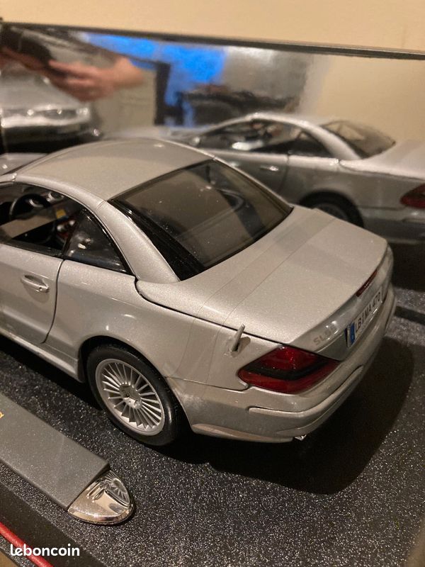 Avec boîte] Mercedes Benz SL 55 AMG Maisto Diecast Car el