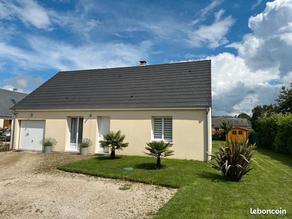 Maison 3 pièces 85 m² · à Saint-Lyé-la-Forêt · 85 m² · 215 000 €