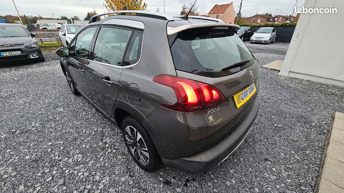 Peugeot 2008 1.2 thp 110 chv allure (image 8)