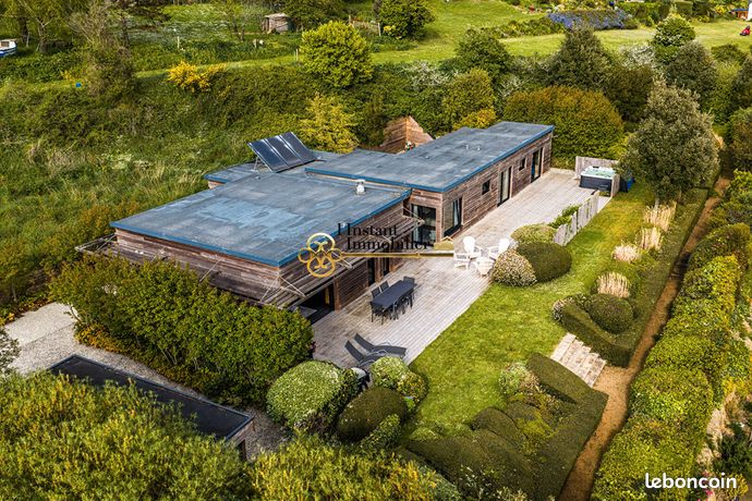 Villa 6 pièces 151 m²