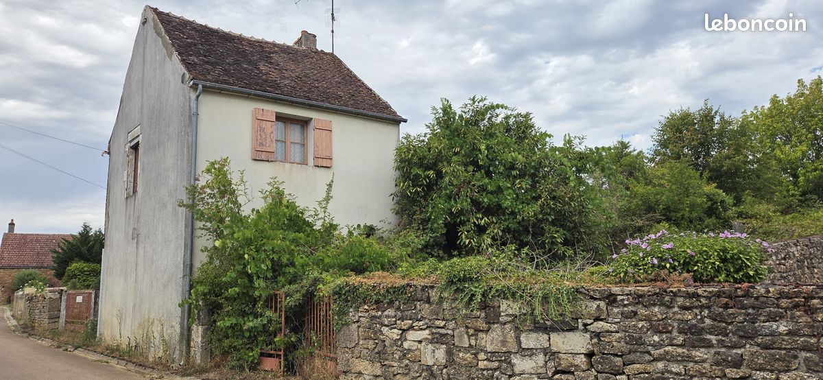 Maison 4 pièces 76 m² · à Metz-le-Comte · 76 m² · 23 000 €