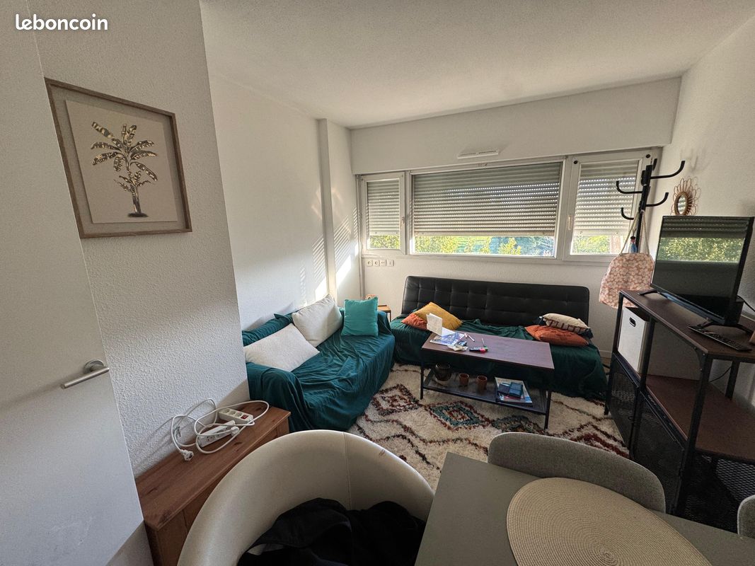 Appartement 2 pièces 35 m² · à Aix-en-Provence · 35,4 m² · 547 €/mois