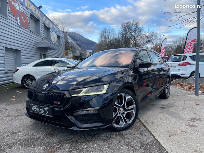 Skoda Octavia Combi 2.0 TDI 200ch RS DSG7. Toit Panoramique / Audio Surround Canton / Attelage / Pack RS (image 2)