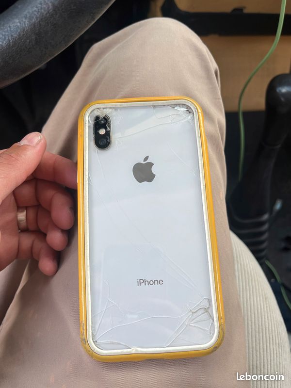 IPhone X 64go (image 2)