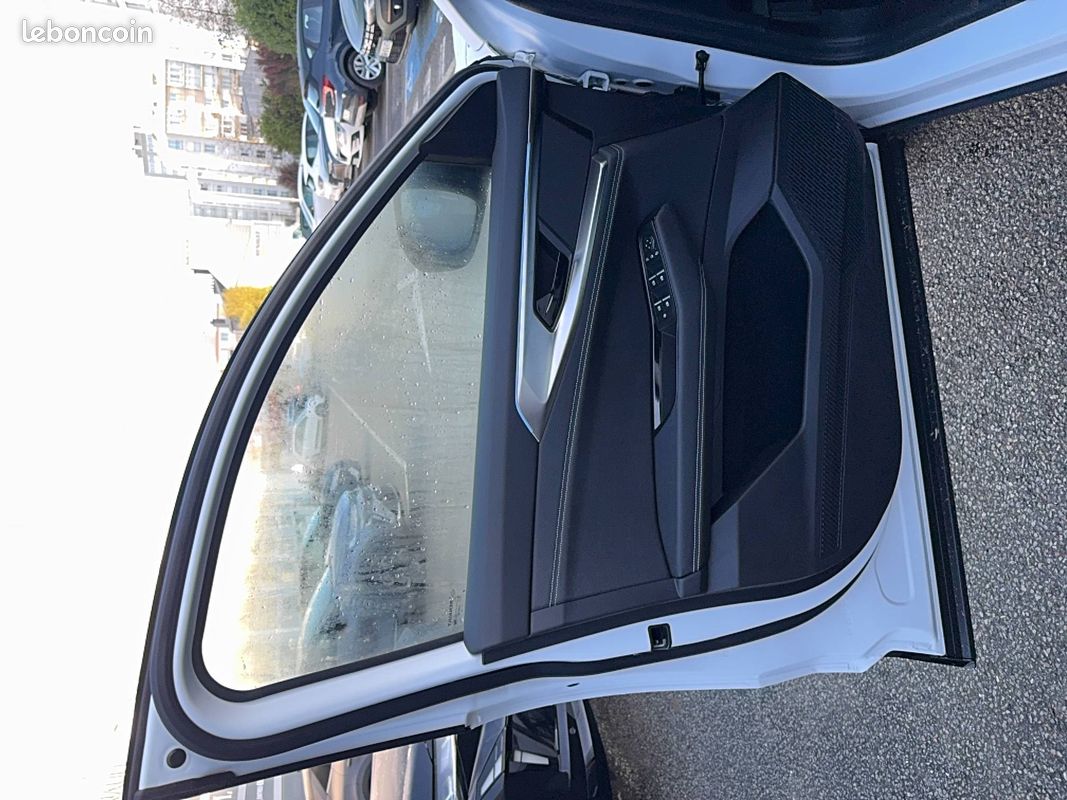 RENAULT Rafale E-Tech full hybrid 200ch Techno (image 11)