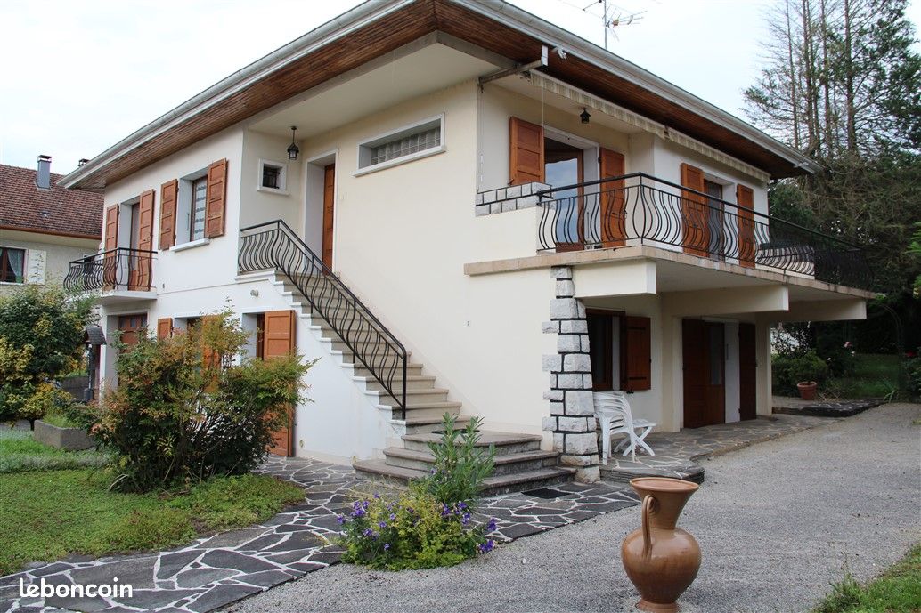 Maison 5 pièces 120 m² · à Rumilly · 120 m² · 375 000 €