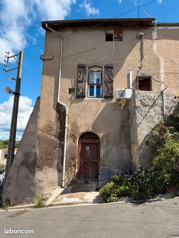 Maison 4 pièces 100 m² · à Servian · 100 m² · 70 000 €