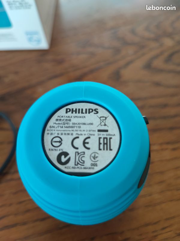 Mini speaker (enceinte)bleu et noir (image 8)