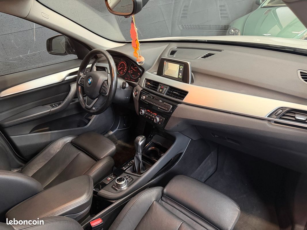 Bmw X1 F48 2.5D SPORT LINE XDRIVE bva 8 (image 11)