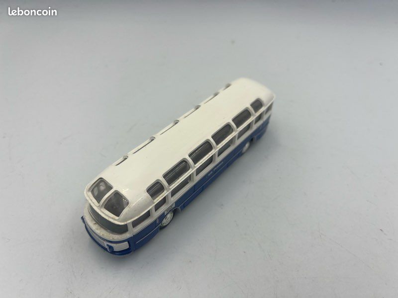 1/43 NOREV ATLAS Musee De La Poste Renault Estafette La Poste