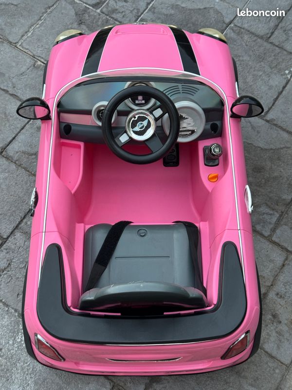 Voiture électrique Mini Cooper Rose (image 10)
