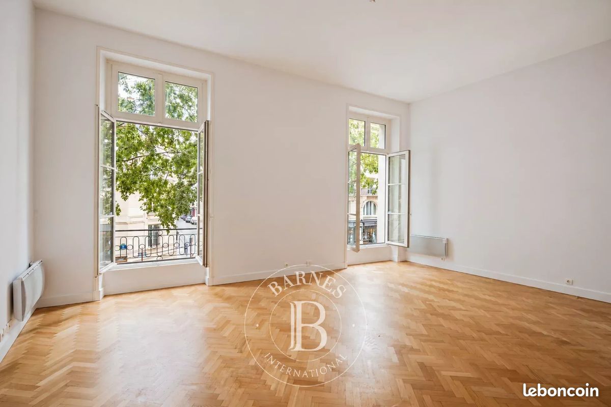 Appartement 4 pièces 103 m² · à Paris · 103 m² · 1 560 000 €