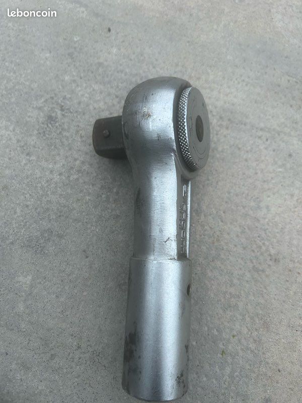 Cliquet à tête orientable FACOM – Modèle M 167 (image 2)