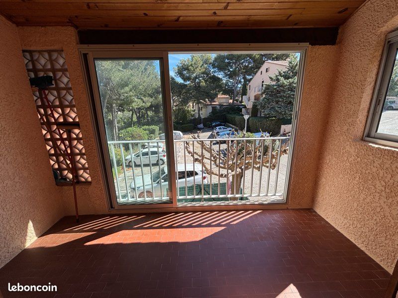 Appartement 2 pièces 35 m² · à Sanary-sur-Mer · 35 m² · 750 €/mois