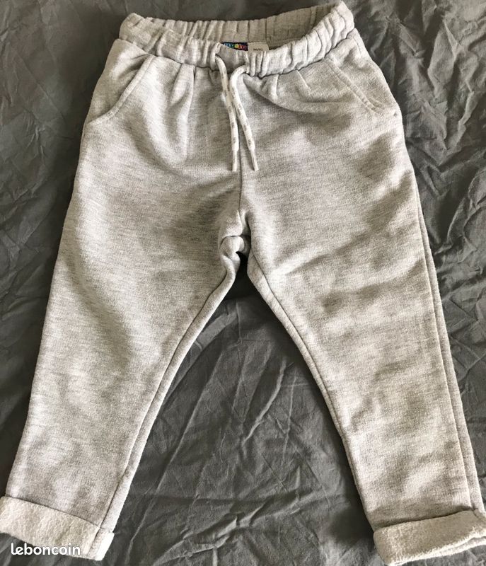 Pantalon survêtement gris clair 2-3 ans MD (image 1)