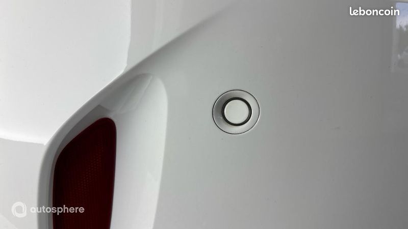 Opel Corsa 1.5 D 100ch Elegance (image 21)