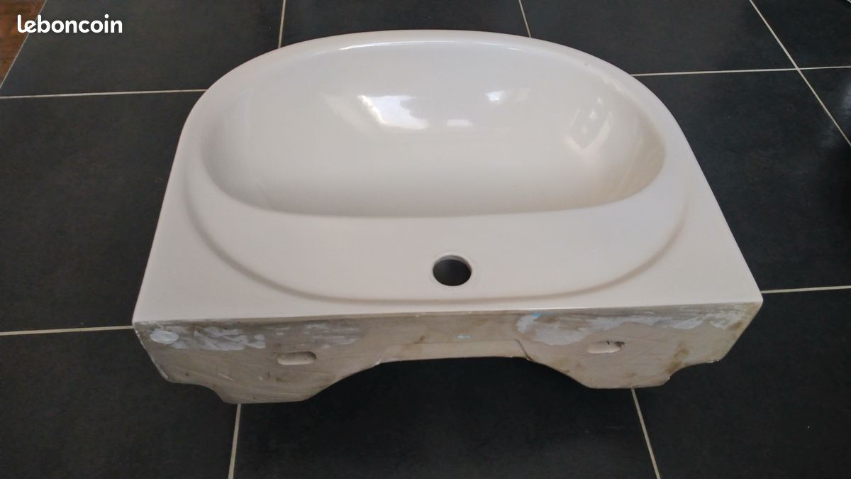 Lavabo céramique blanc + robinetterie (image 3)