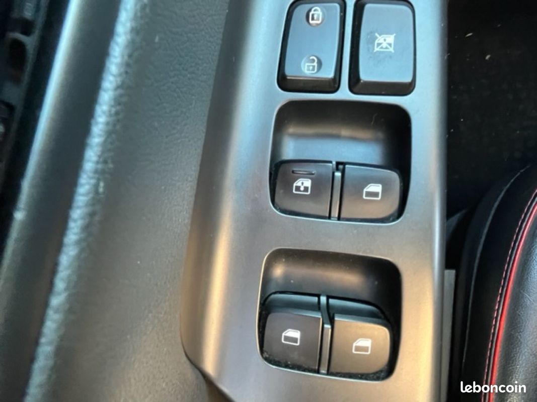 HYUNDAI KONA 1.6 CRDi 136 DCT-7 Creative (image 20)