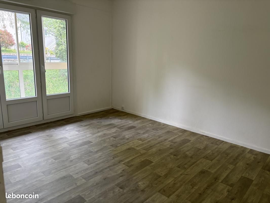 Appartement 3 pièces 72 m² - Treignac 19260 (image 3)