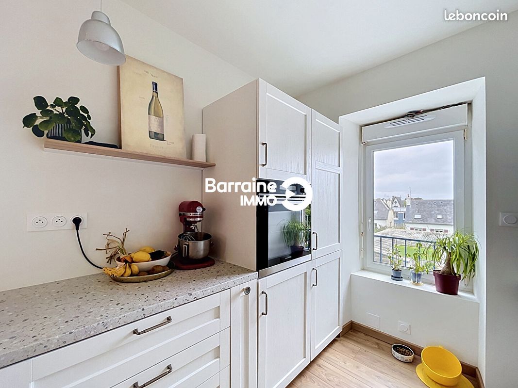 Appartement 4 pièces 88 m² · à Brest · 88 m² · 990 €