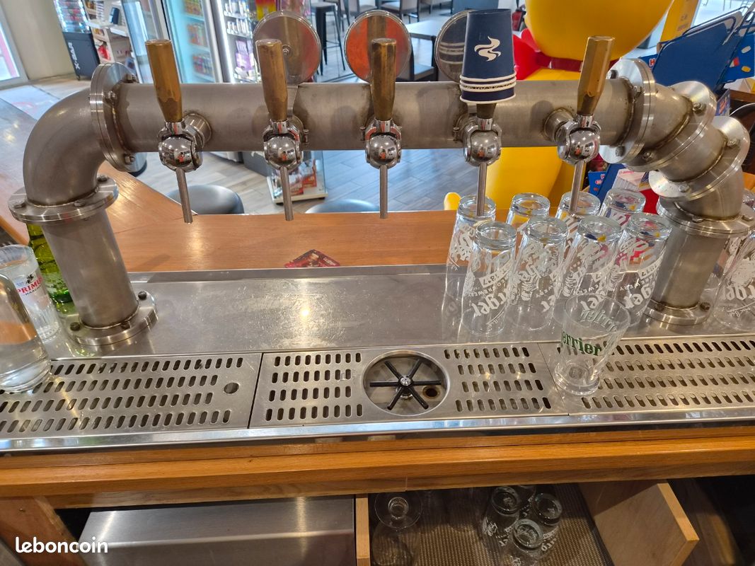 Tireuse à bière 5 becs (image 2)
