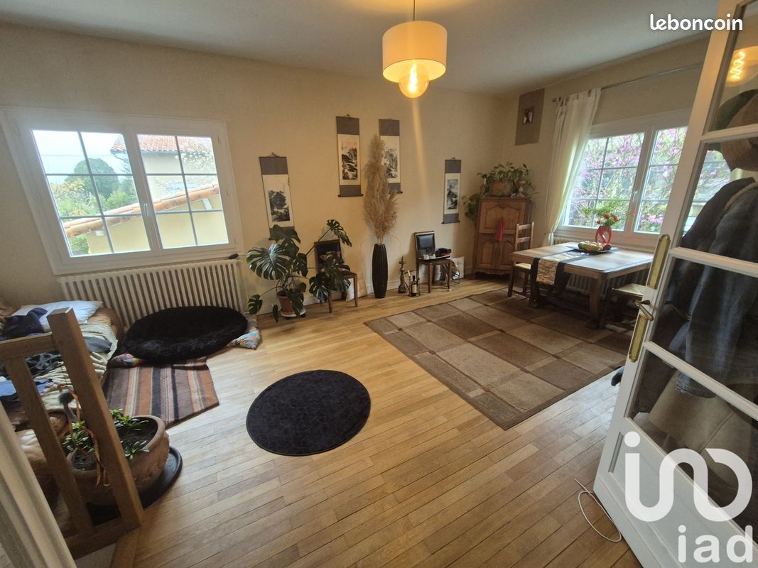 Maison 5 pièces 92 m² - Chalais 16210 (image principale 7)