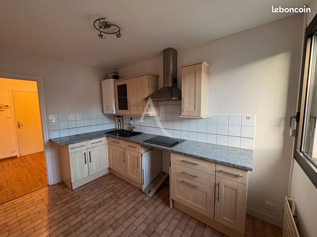 Appartement a louer blois - 3 pièce(s) - 75 m2 - Surfyn