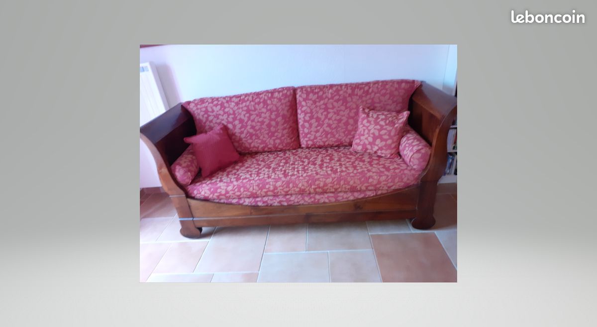 Lit à rouleau en noyer ancien avec matelas dossier 4 coussins (image 1)