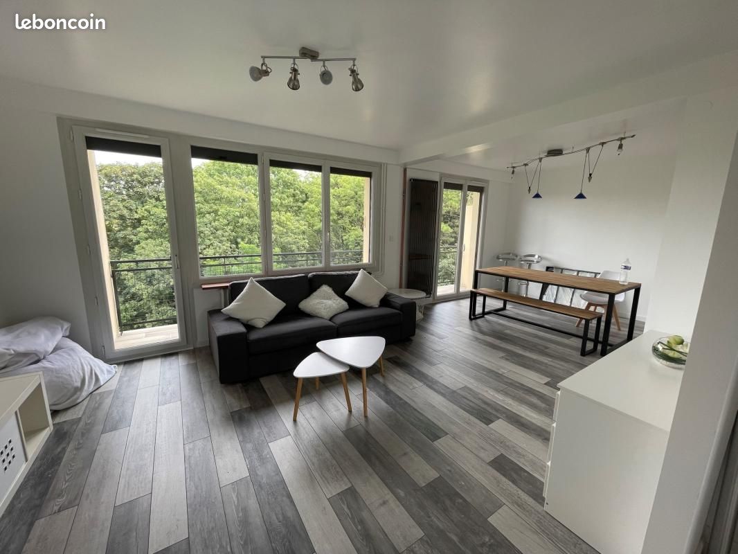 Appartement 4 pièces 69 m² · à Lons-le-Saunier · 69 m² · 679 €