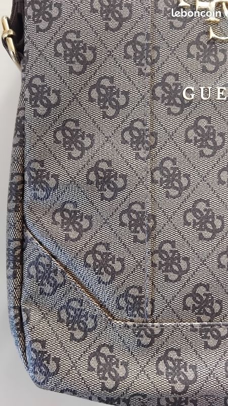 Sac Tablette Guess 10" (image 9)