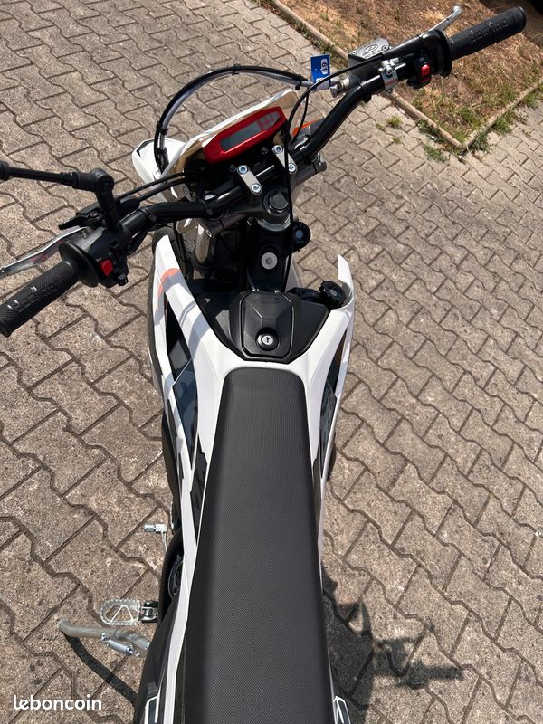 😉 beta-50 spm- moto 50 cc à boite – neuve/ garantie / faible km 1 km] 😉 (image 5)