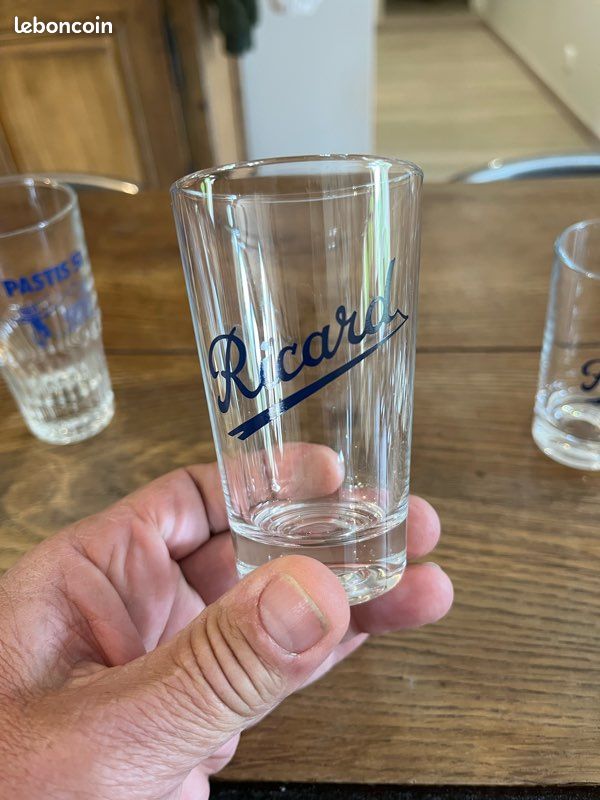 Lot broc et 4 verres Ricard anisette - Ressourcerie Histoires Sans Fin