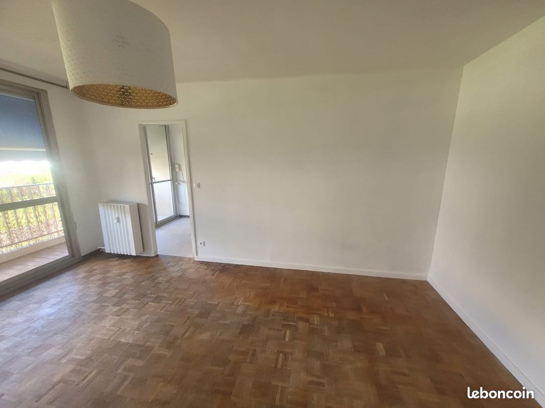 Appartement 3 pièces 72 m² · à Dijon · 72 m² · 57 000 €