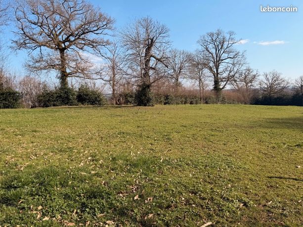 Terrain 1 000 m² Sansac De Marmiesse