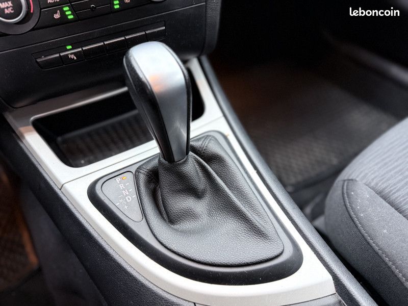Bmw SERIE 1 COUPE (E82) 118DA 143CH PREMIERE (image 8)
