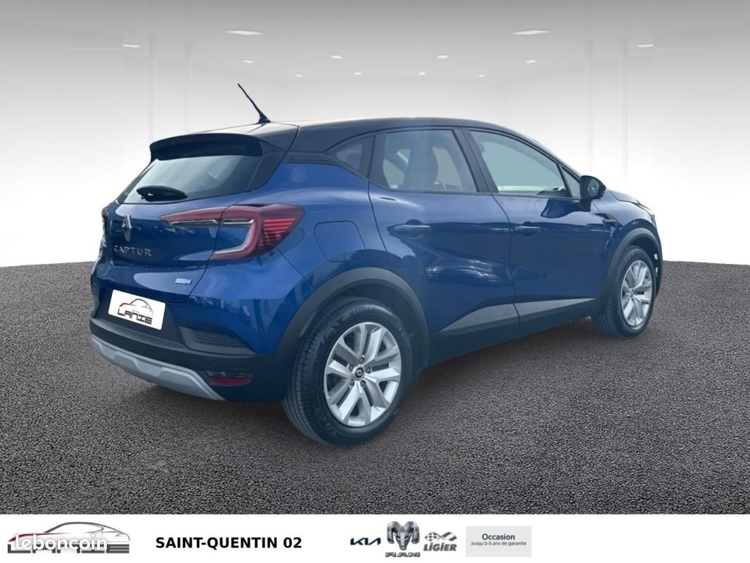 Renault Captur E-Tech 145 - 21 Business (image 2)