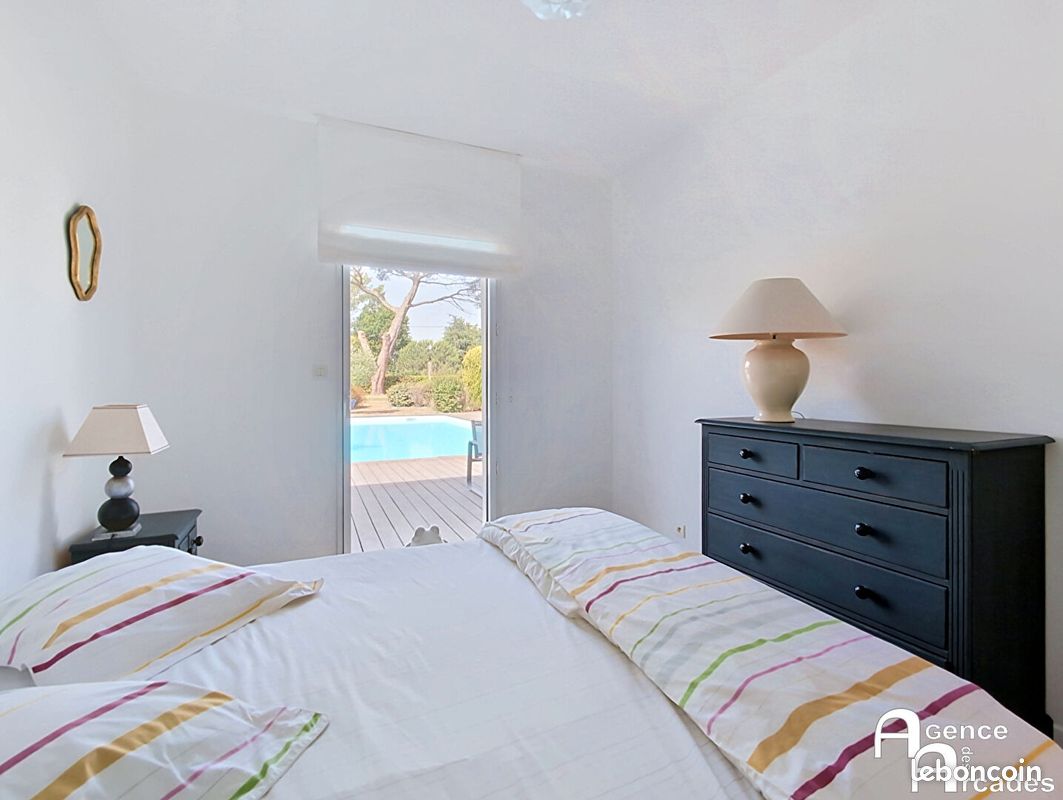 Villa 8 pièces 210 m² (image 9)