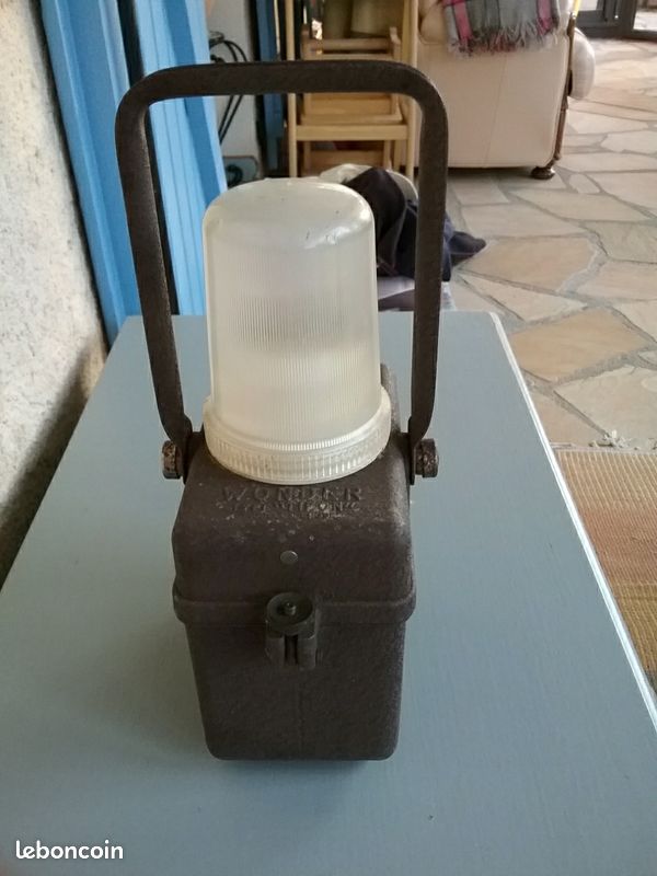 LAMPE WONDER Tiphon (image 1)