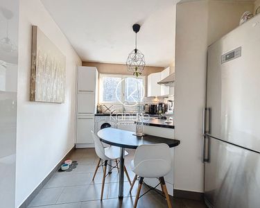 Appartement 315 000 € - 71 m²